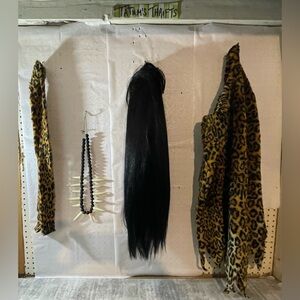 Charades Jane of the Jungle Halloween Costume in Great Condition. Size Large $20